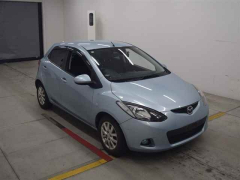 2010 Mazda Demio